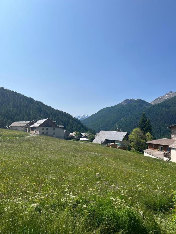 Le Chalet Des Sommets Arvieux Kültér fotó