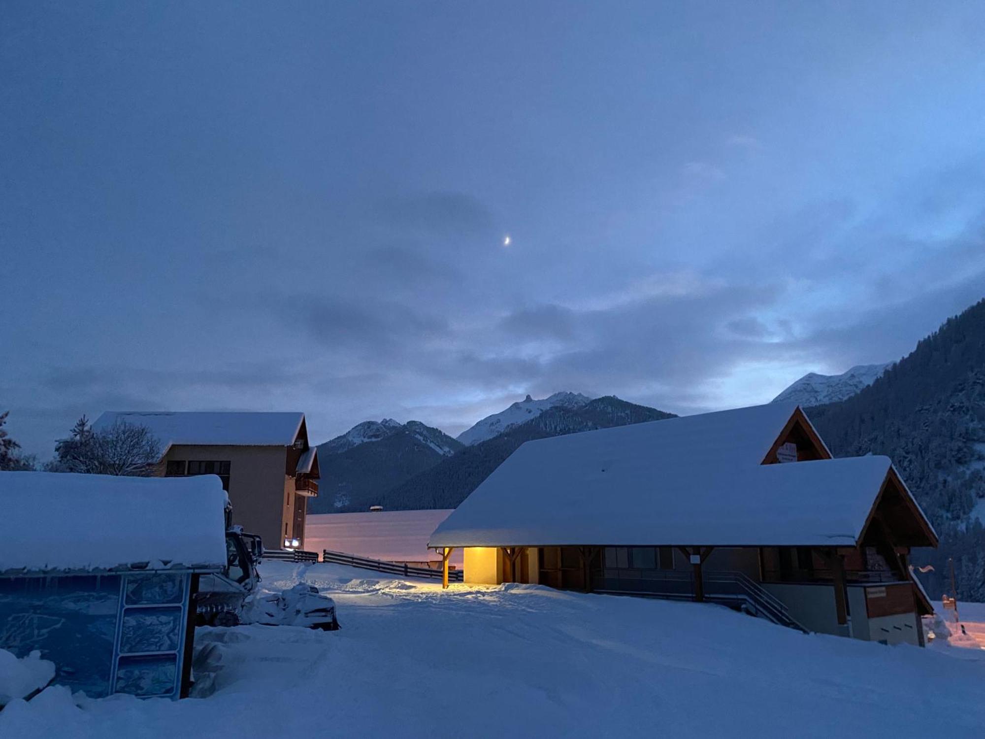 Le Chalet Des Sommets Arvieux Kültér fotó